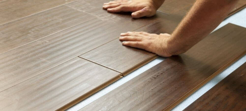 Instalador de piso flotante en Providencia.